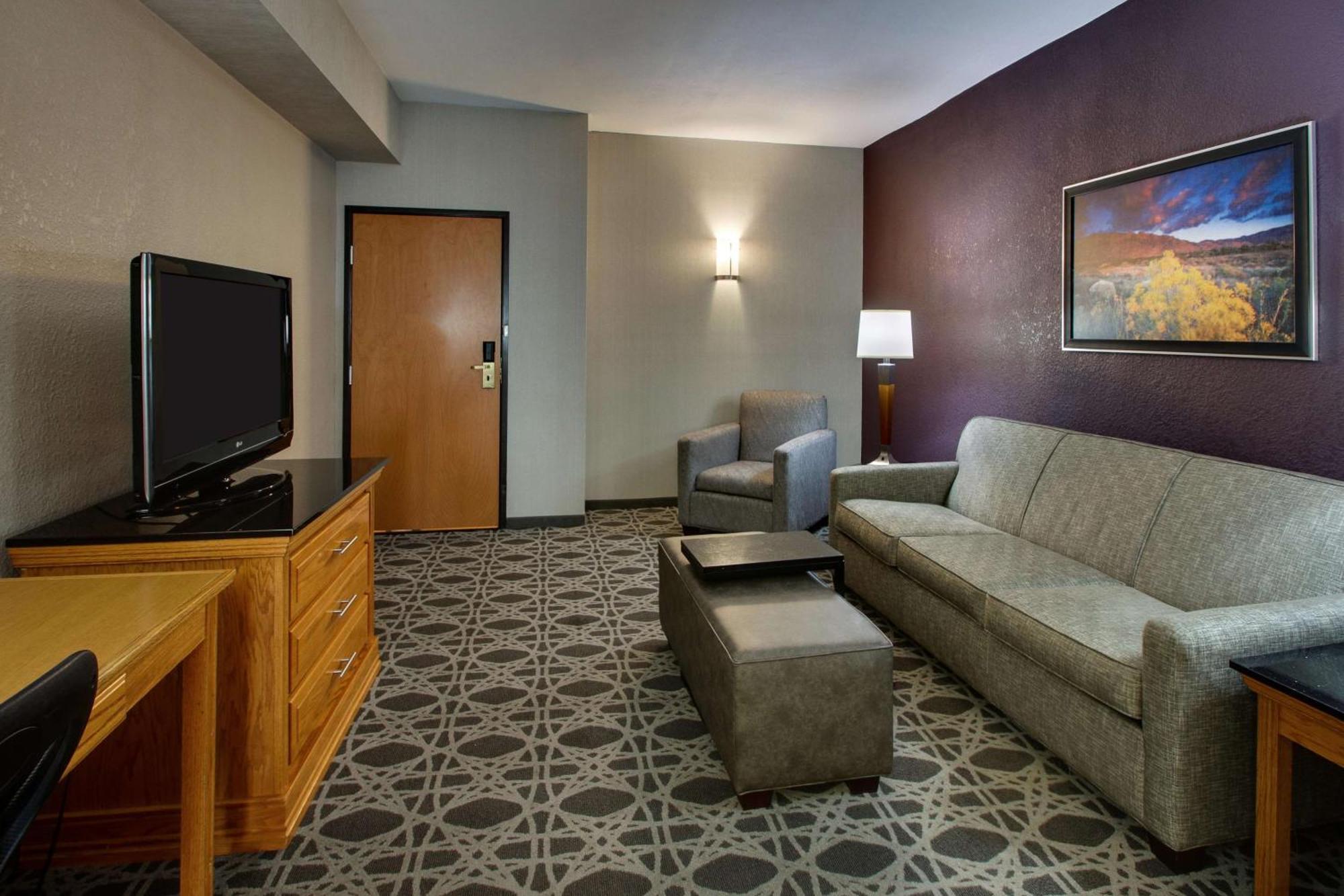 Drury Inn&suites North